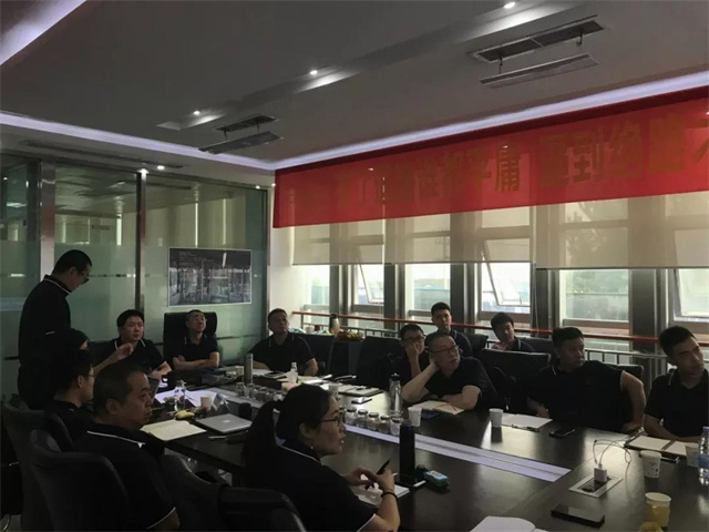 esball世博官网南方营销中心总结会现场