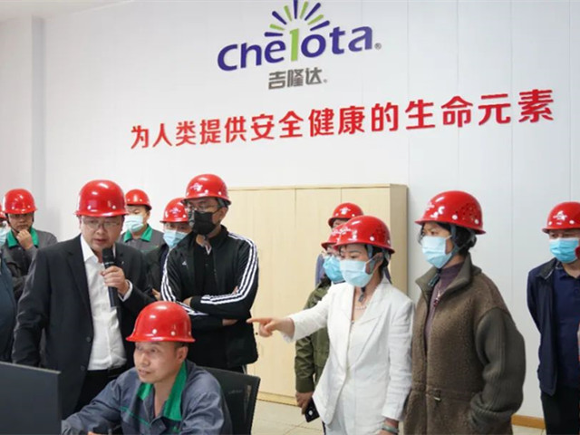 通威股份代表参观esball世博官网有机微量元素工厂